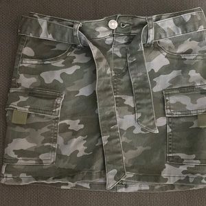 Justice size 10 girls camouflage skirt.